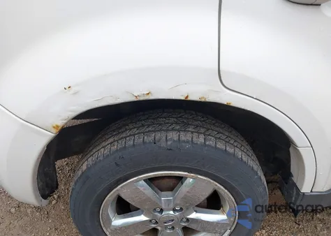 2012 Ford Escape Limited из США, поврежденный, VIN 1FMCU9EG4CKB28595